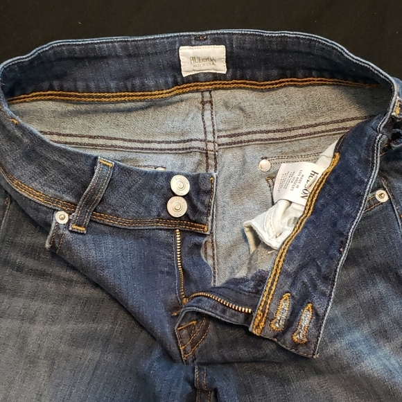 Hudson Jeans, Ginny Crop w/ cuffs, Size 28 - Picture 8 of 8